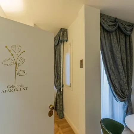 Aldrovandi Luxury Suites And Apartment Bolonha Exterior foto